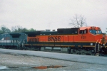 BNSF 1121