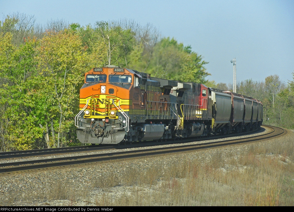 BNSF  4985, BNSF's  St.Croix  Sub.