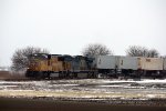 UP 4566, northbound UP train IHOYC