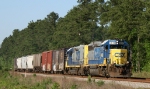 CSX 6430 leads train F738 northbound