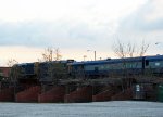 CSX 9993 & 9992 lead the executive train northbound early in the morning