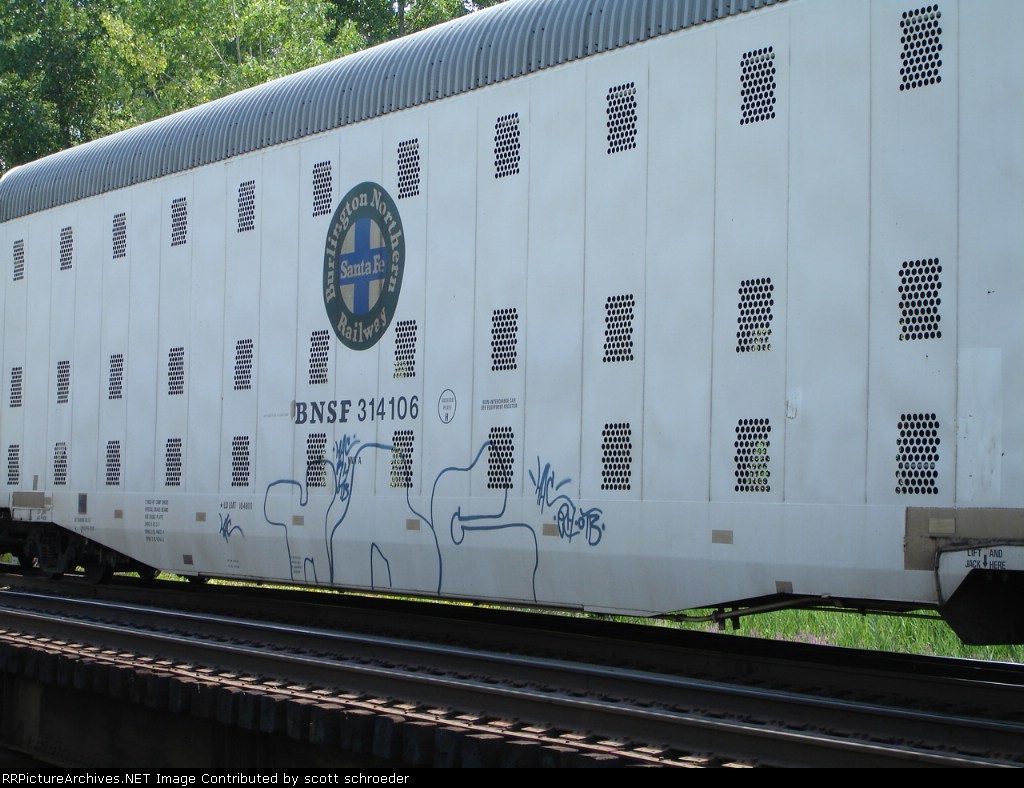 BNSF 314106 newer style