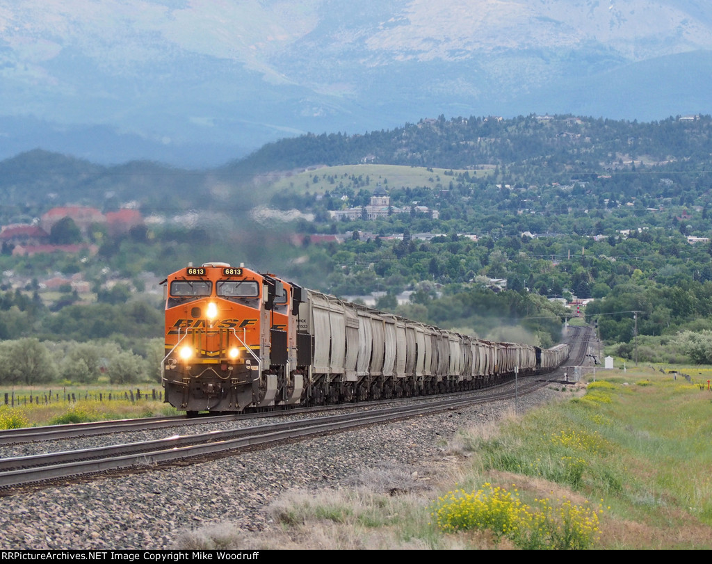 BNSF 6813