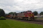 BNSF772, BNSF756, BNSF5190, BNSF4605 in the rain at Peck Park