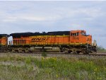 BNSF ES44DC 7592