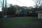 CSX 4823 leading Q602