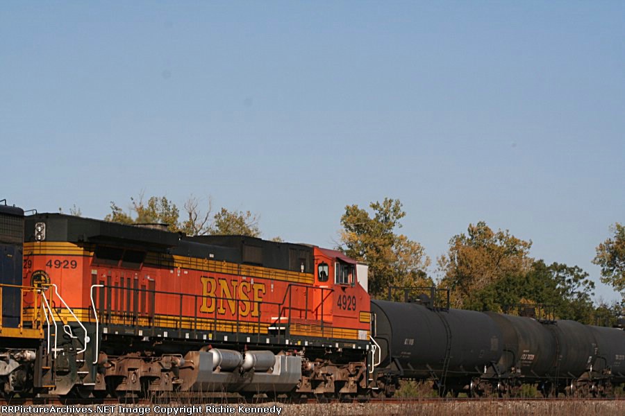 BNSF 4929 main 2