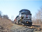 NS 1066 with BNSF 