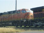 BNSF ES44C4 6605