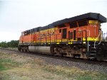 BNSF ES44DC 7795