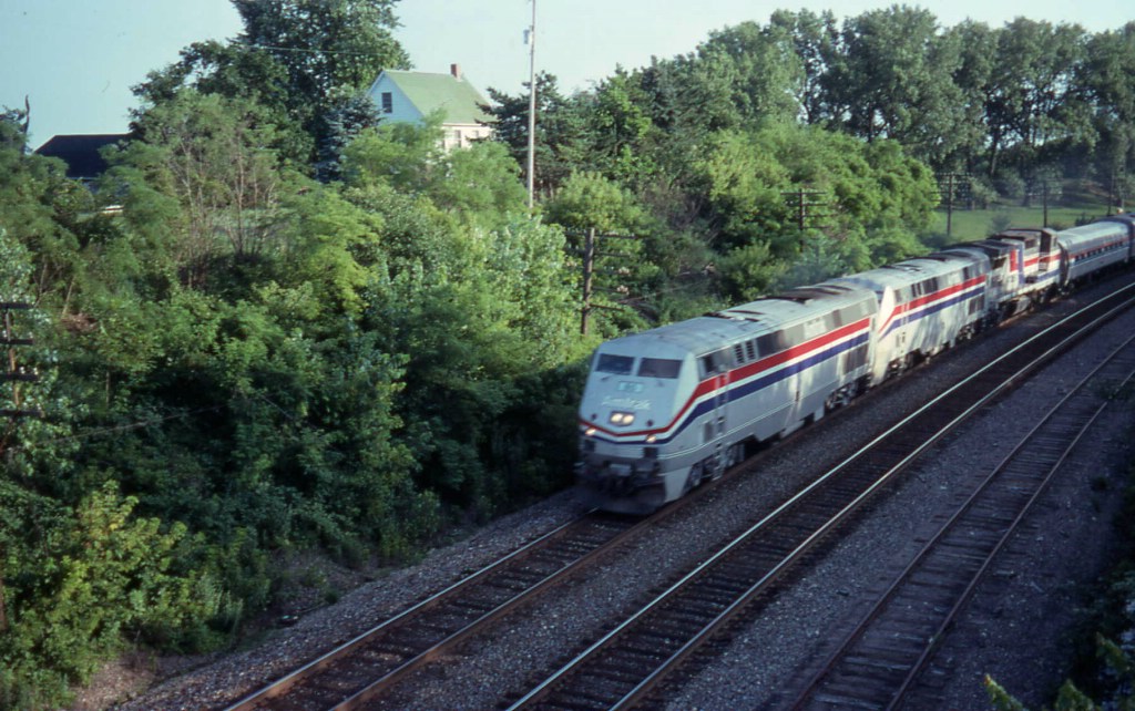 Amtrak 80