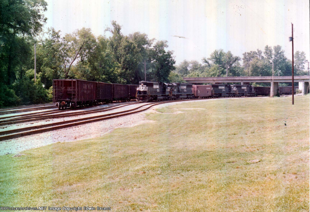 NS unit coal train 4