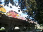 BNSF 669