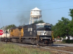 NS 6721 coming through the Georgia's Peach City