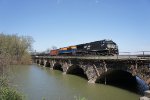 NS 8125 and NS 1071 Central of NJ heritage