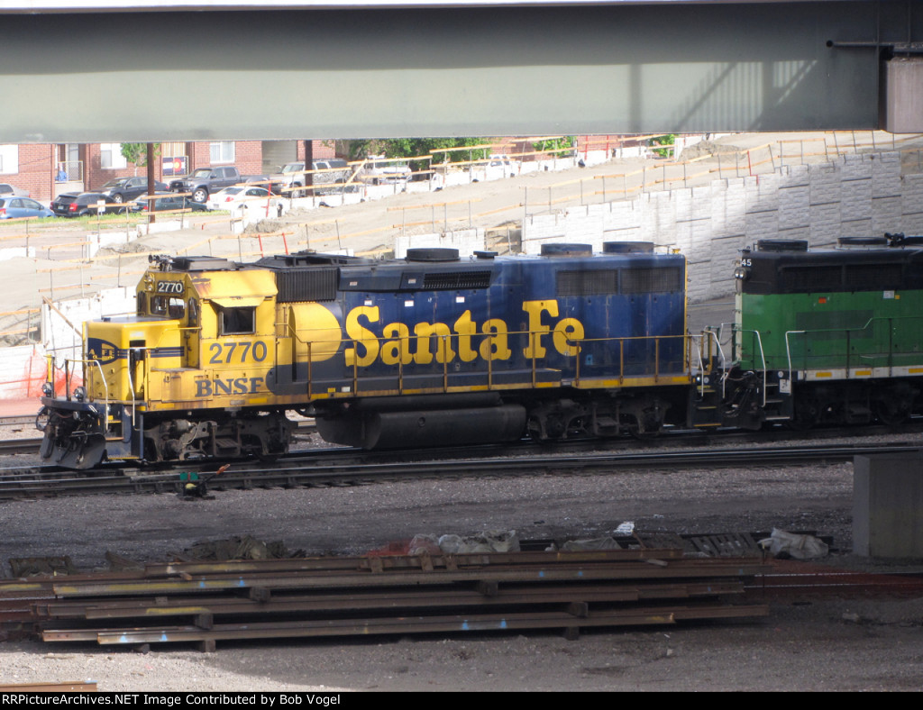 BNSF 2770 and 2745