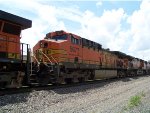 BNSF AC4400CW 5677