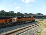 BNSF 6063(ES44AC)