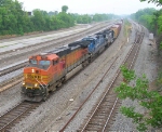 BNSF 5195 leading SB on mainline,