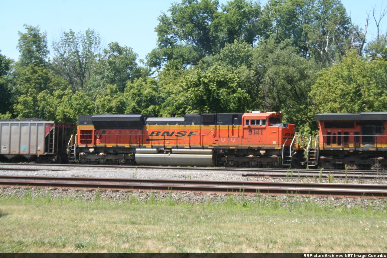 BNSF 9141