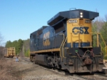 CSX 7870 setting off empty bulkhead flat for NS