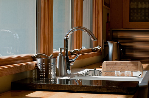 cleaning the kitchen photo