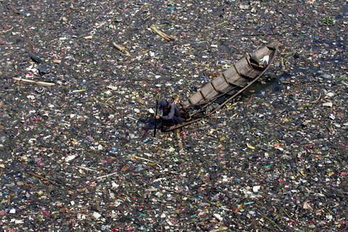 POLLUTION CATASTROPHIQUE