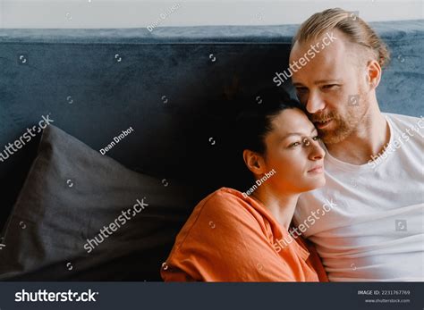 32,749 Young Couple Bed Hug Images, Stock Photos & Vectors | Shutterstock