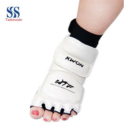 Taekwondo foot protective sleeve Taekwondo Karate instep guard foot set ...