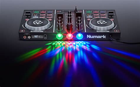 Numark Party Mix DJ Controller w/ LED Lights [PARTYMIX] : AVShop.ca ...