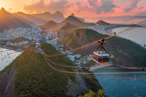 Premium Photo | Lift up Sugarloaf Mountain in Rio de Janeiro