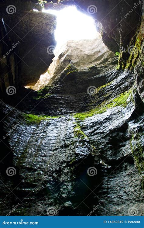 Exit from cave stock image. Image of nature, cave, extreme - 14859349