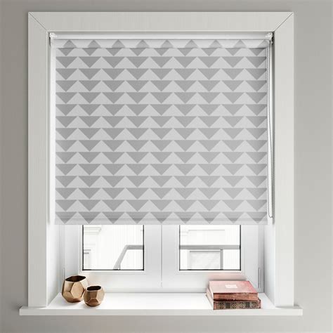 How to Choose the Perfect Modern Blinds for Your Home