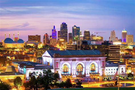 KC Skyline - Kansas City Downtown and Union Station Photograph by ...