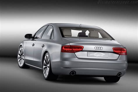 Audi A8 Hybrid Concept