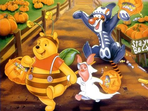 Pooh Halloween - Halloween Wallpaper (251157) - Fanpop