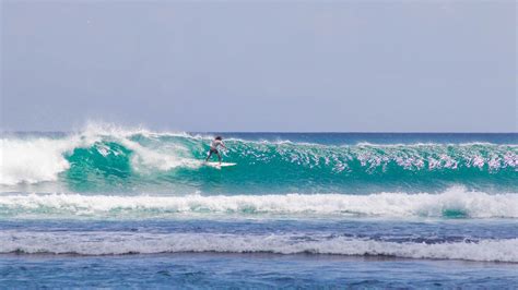 The 8 best surf beaches of Bali - Mokum Surf Club