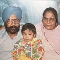 Diljit Dosanjh Birthday, Real Name, Family, Age, Weight, Height ...