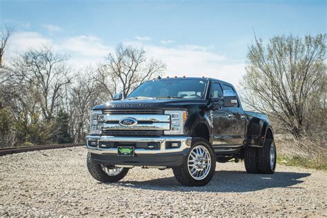 2019 Ford F-350 Dually Chrome Fuel Forged Wheels