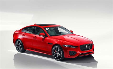 2020 Jaguar XE Facelift Revealed - CarandBike