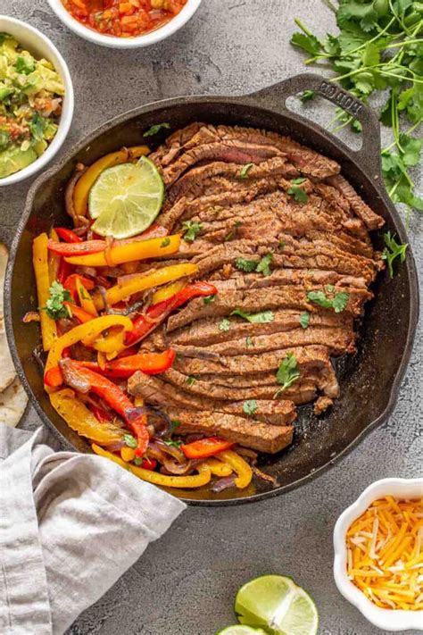 Beef Fajitas Recipe (Steak Fajitas) - Valentina's Corner