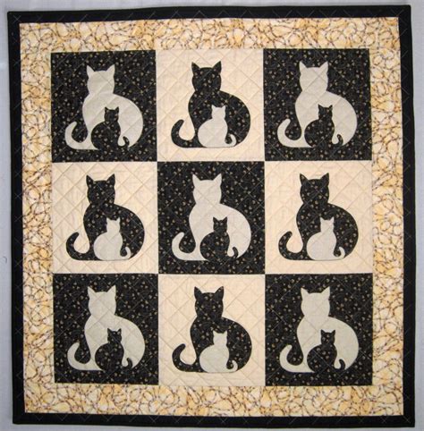 SIDEKICK Cat Applique Quilt Pattern from Quilts by Elena