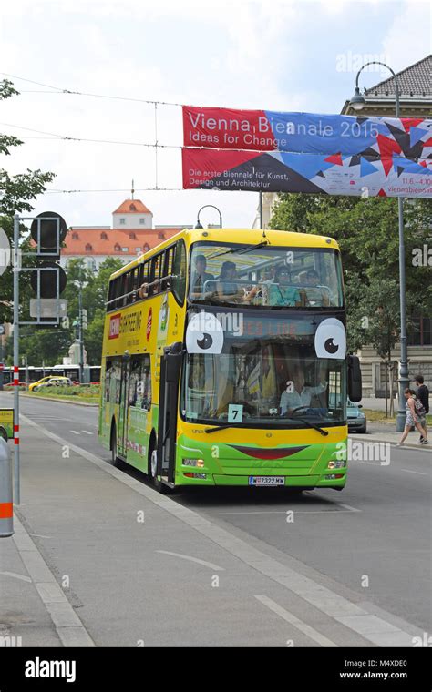 Vienna Sightseeing Bus Stock Photo - Alamy