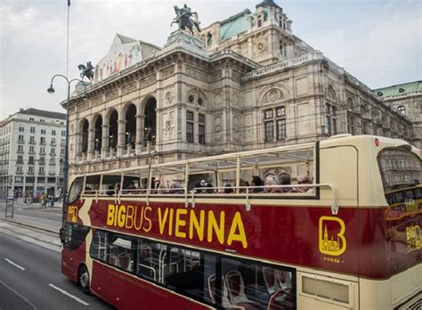 Hop on Hop Off Tour Vienna - 2024 | HAPPYtoVISIT.com