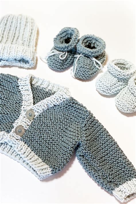 Baby Cardigan Knitting Pattern (For Beginners) - Handy Little Me