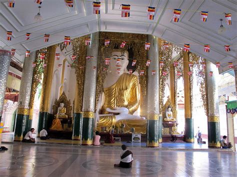 Shwedagon Pagoda Photos - Shwedagon Pagoda