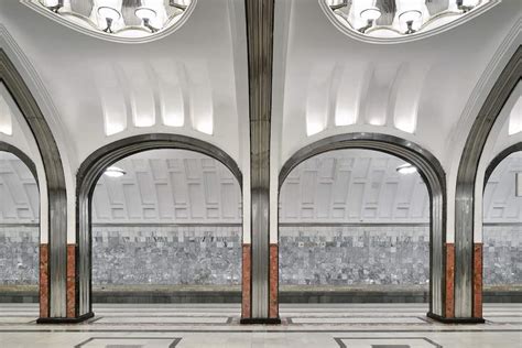 Moscow Metro Architecture & Design Map by Blue Crow Media