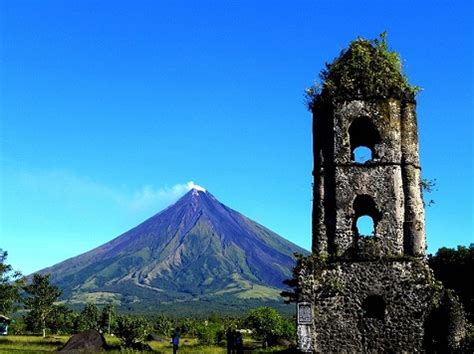 Faith, love, time and Mayon Volcano - VERA Files