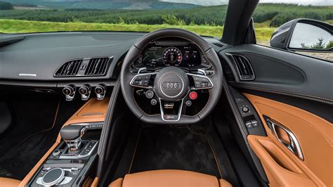 Audi R8 Spyder V10 Plus (2017) review | CAR Magazine