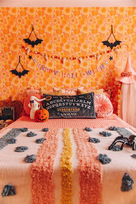 Cute and Colorful Halloween Decor | Keiko Lynn